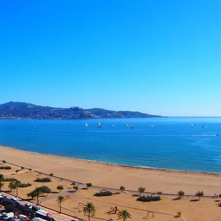 Appartement Del Port-1 *
