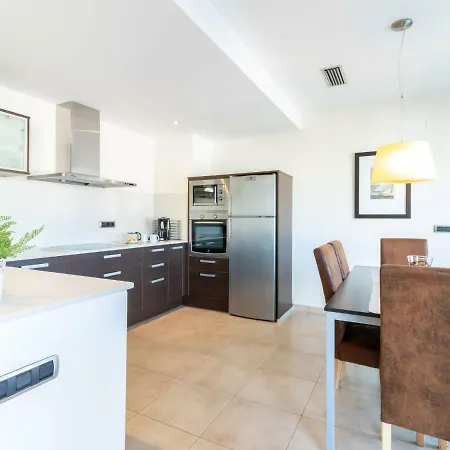 Apartment Del Port-1 By Interhome