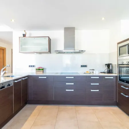Del Port-1 By Interhome Lägenhet *